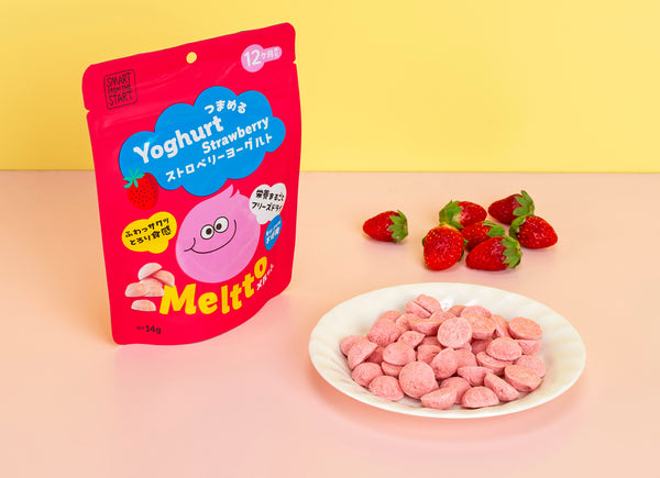 つまめるヨーグルト｜ストロベリーヨーグルト